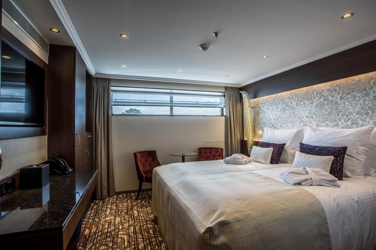 Viva Riverside Altstadt Duesseldorf Εξωτερικό φωτογραφία