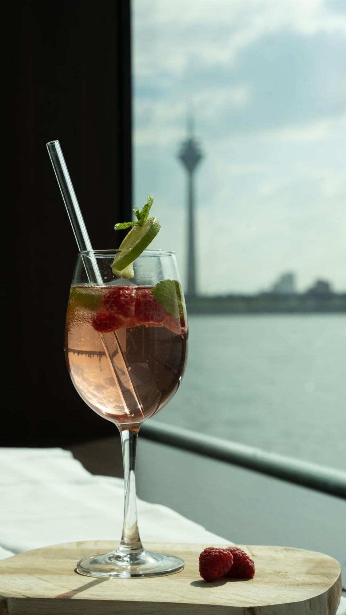 Viva Riverside Altstadt Duesseldorf Εξωτερικό φωτογραφία